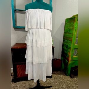 Elegant White Off-Shoulder Dress